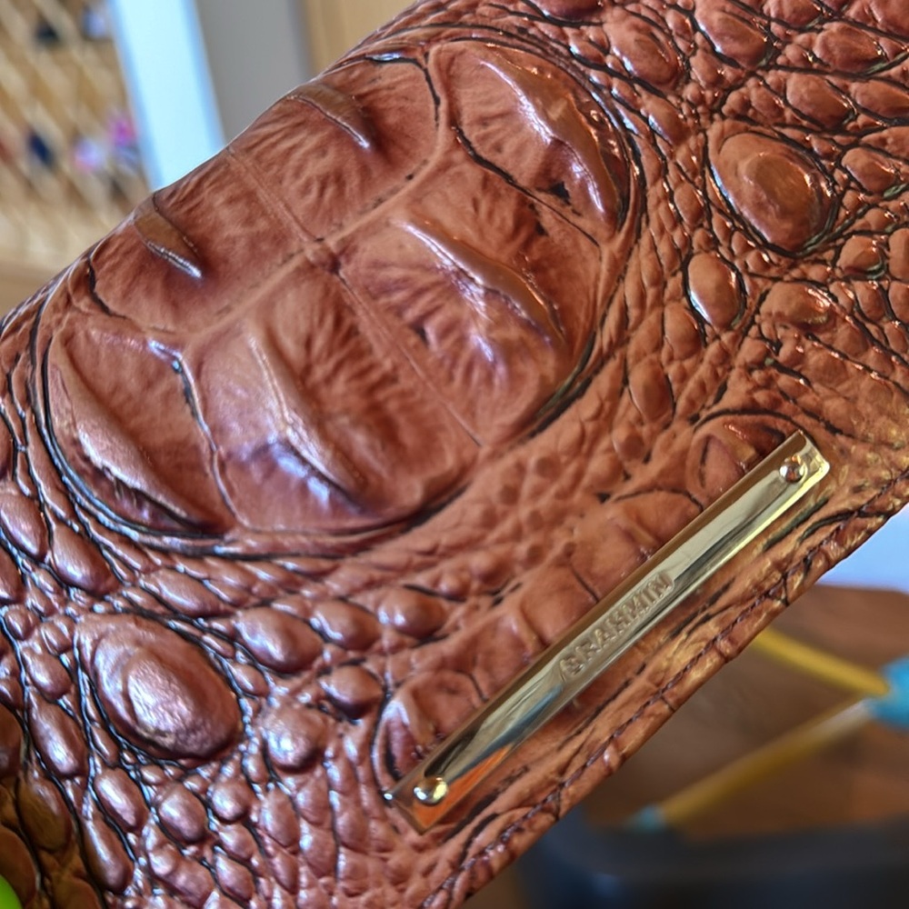 Brahmin ady wallet - Picture 8 of 8